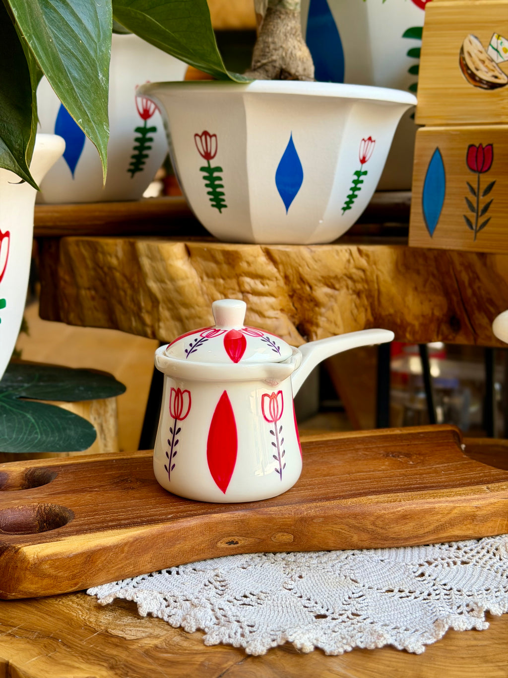 coffee pot tulip collection