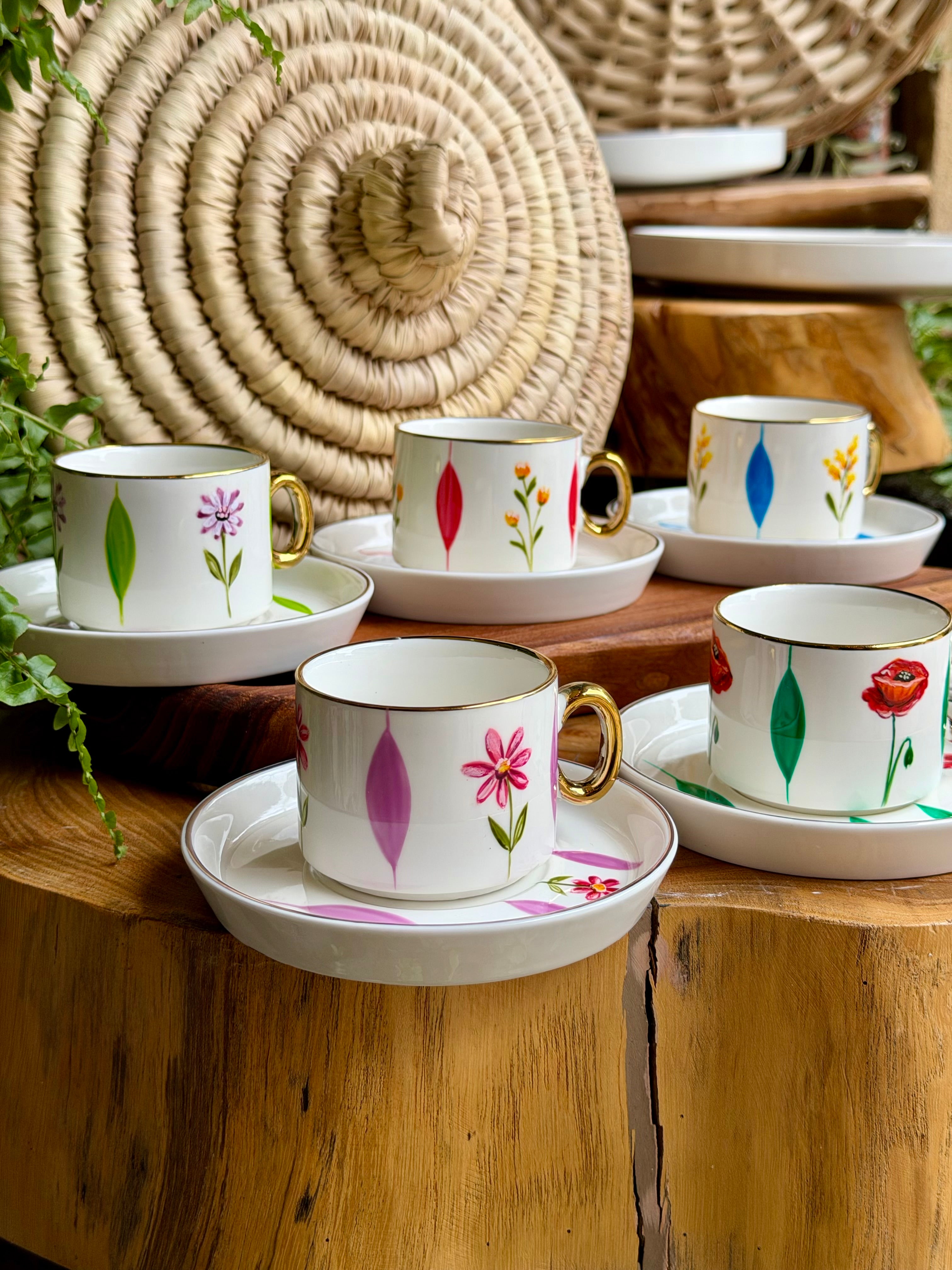 Floral coffee cups & saucers