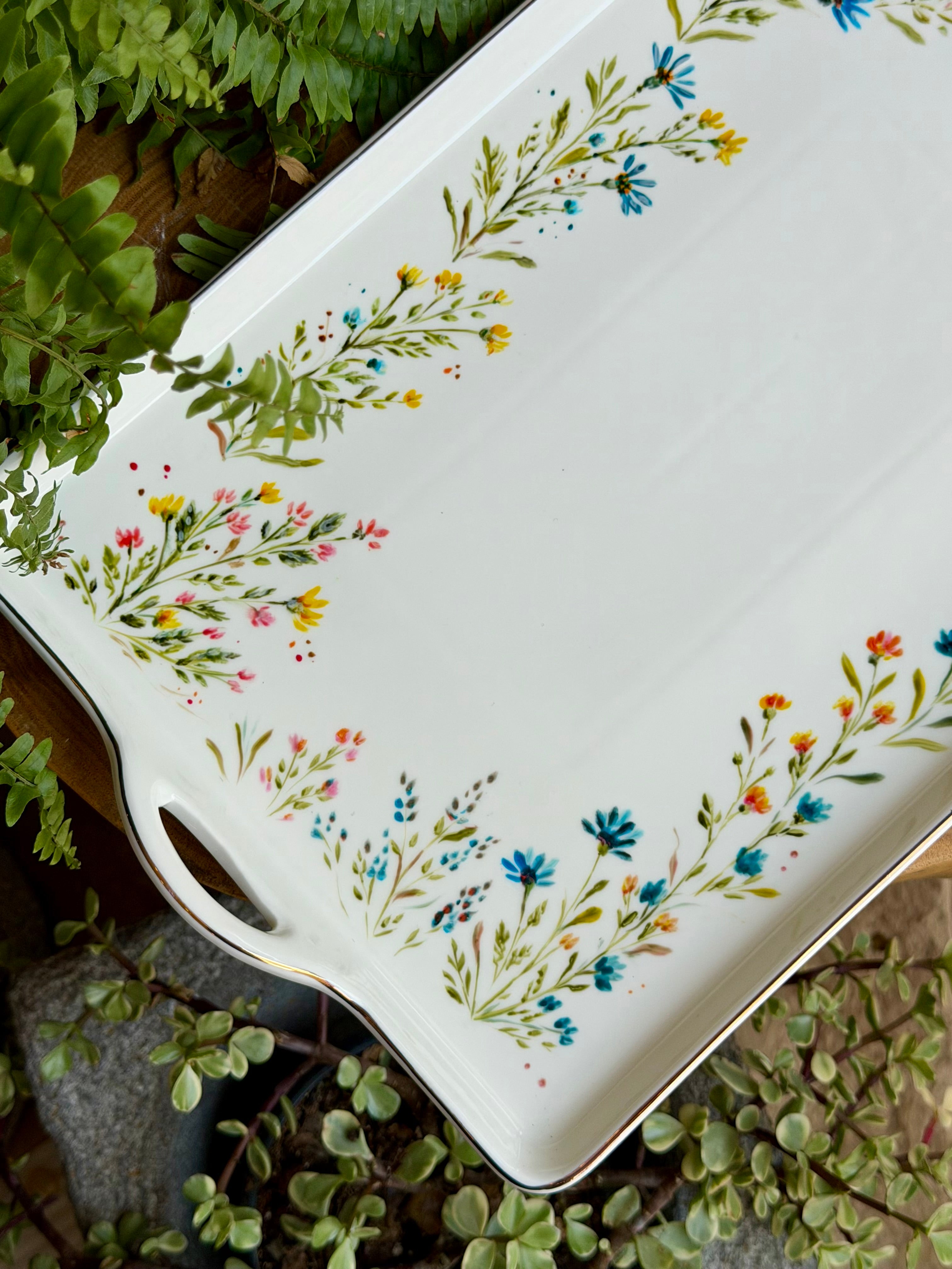Floral tray
