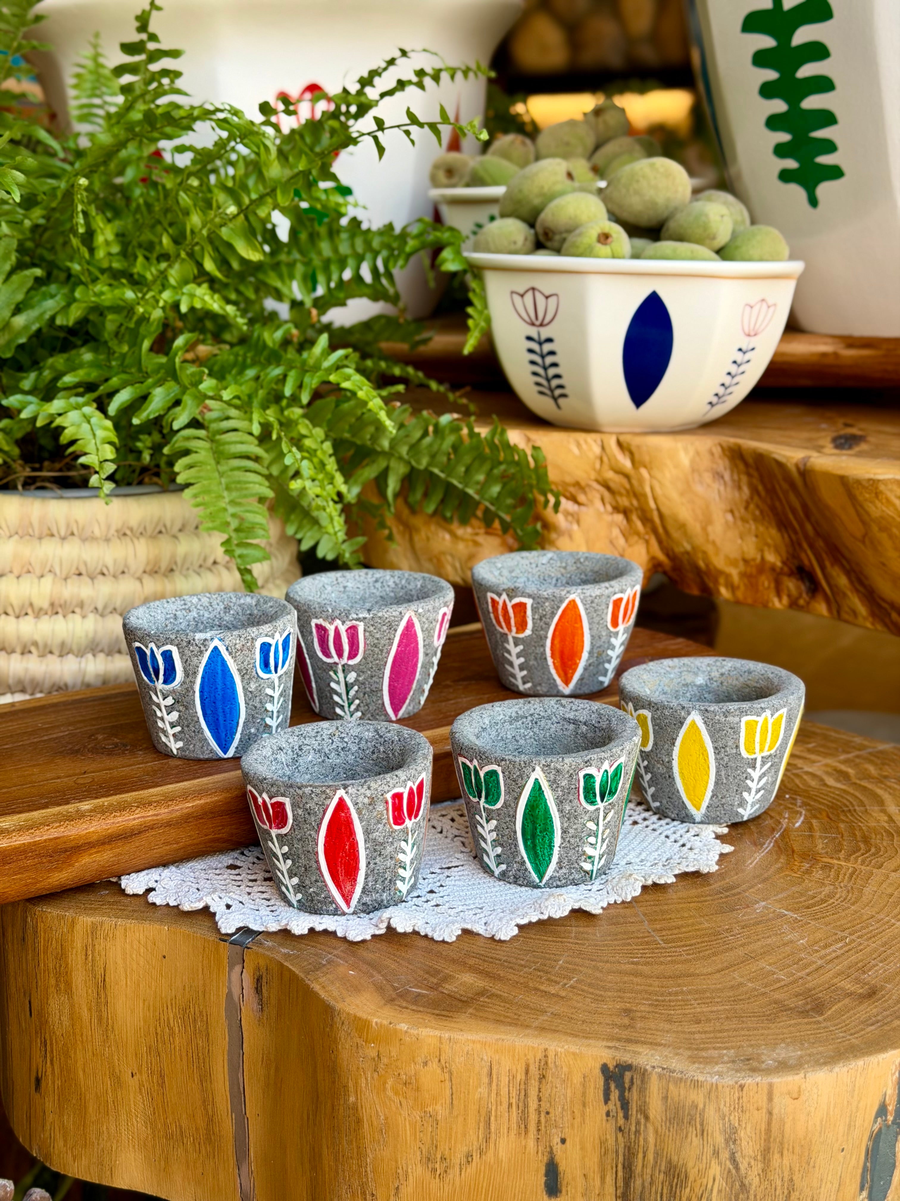 Shafé stone cups