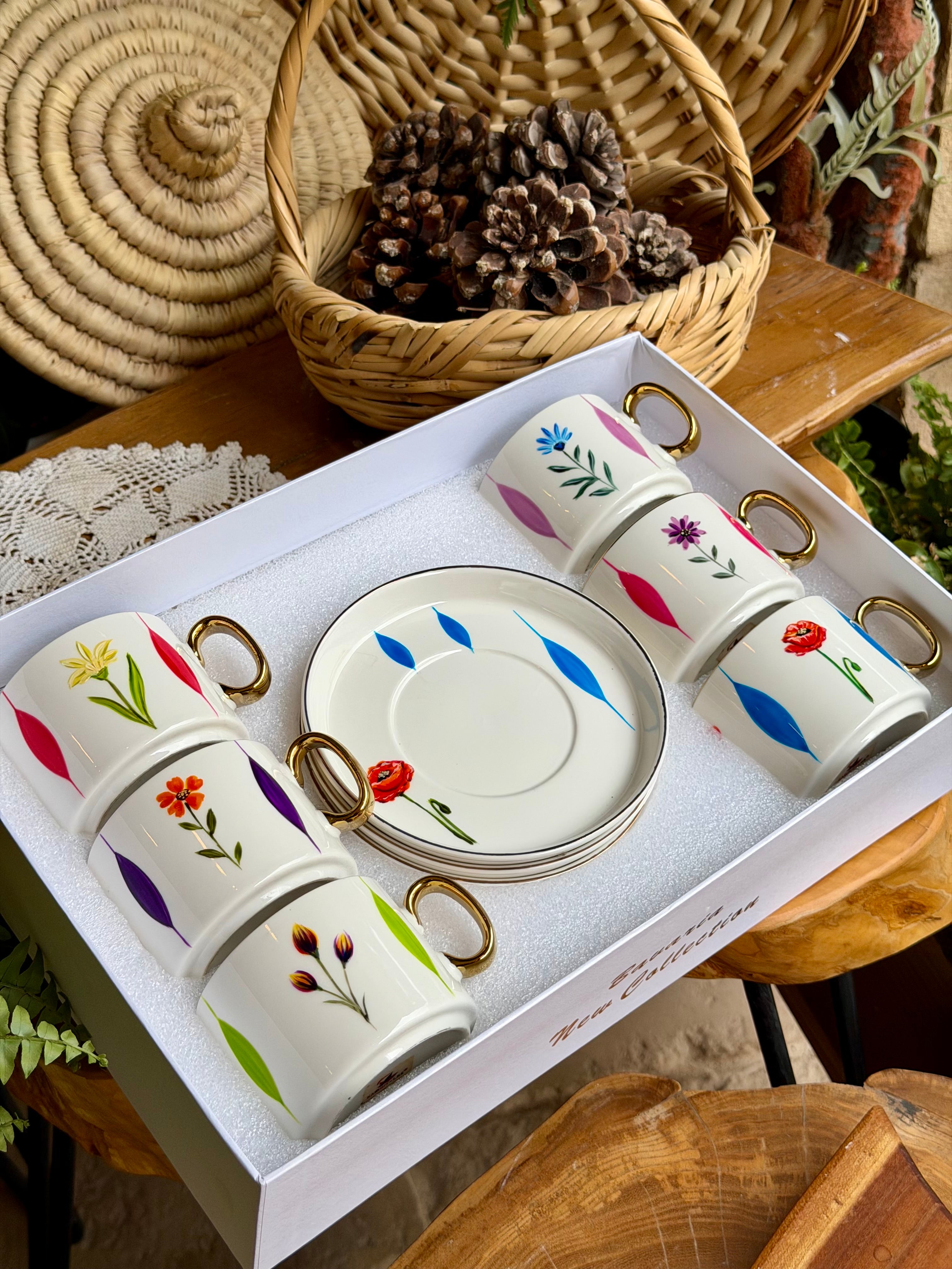 Floral tea & Nescafé set