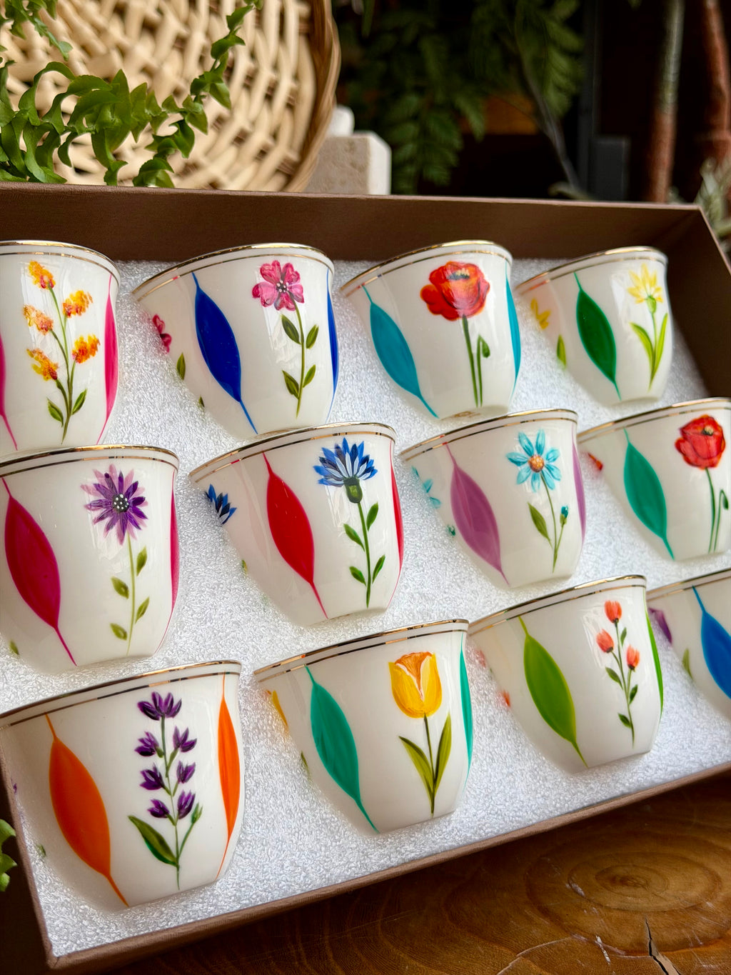 Floral Shafé 35$ (Set of 6 cups)