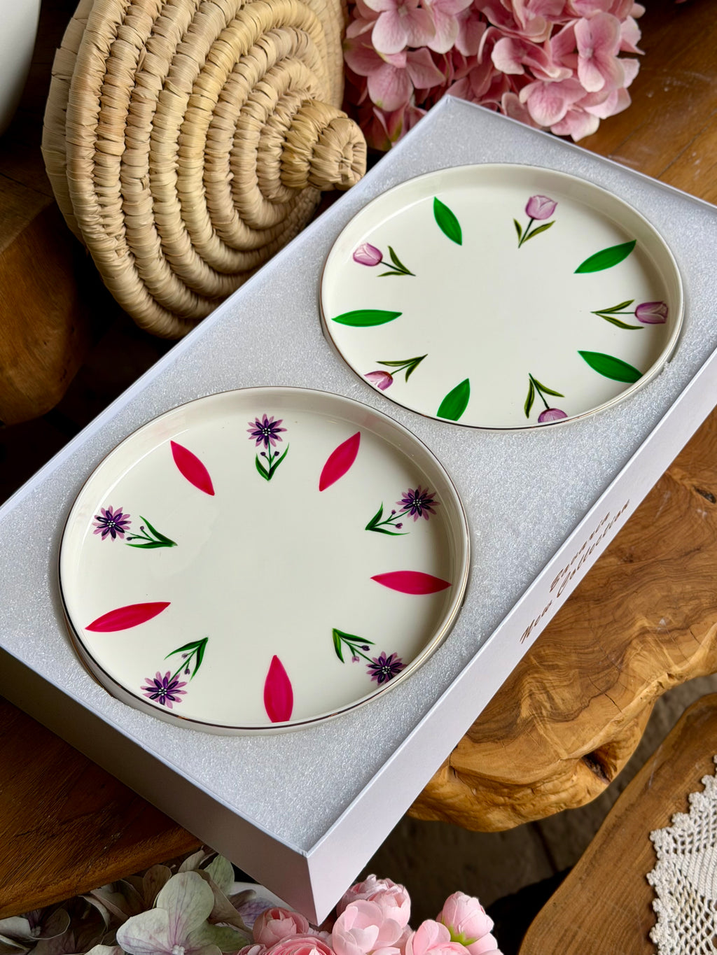 Floral Cake plates 120$
