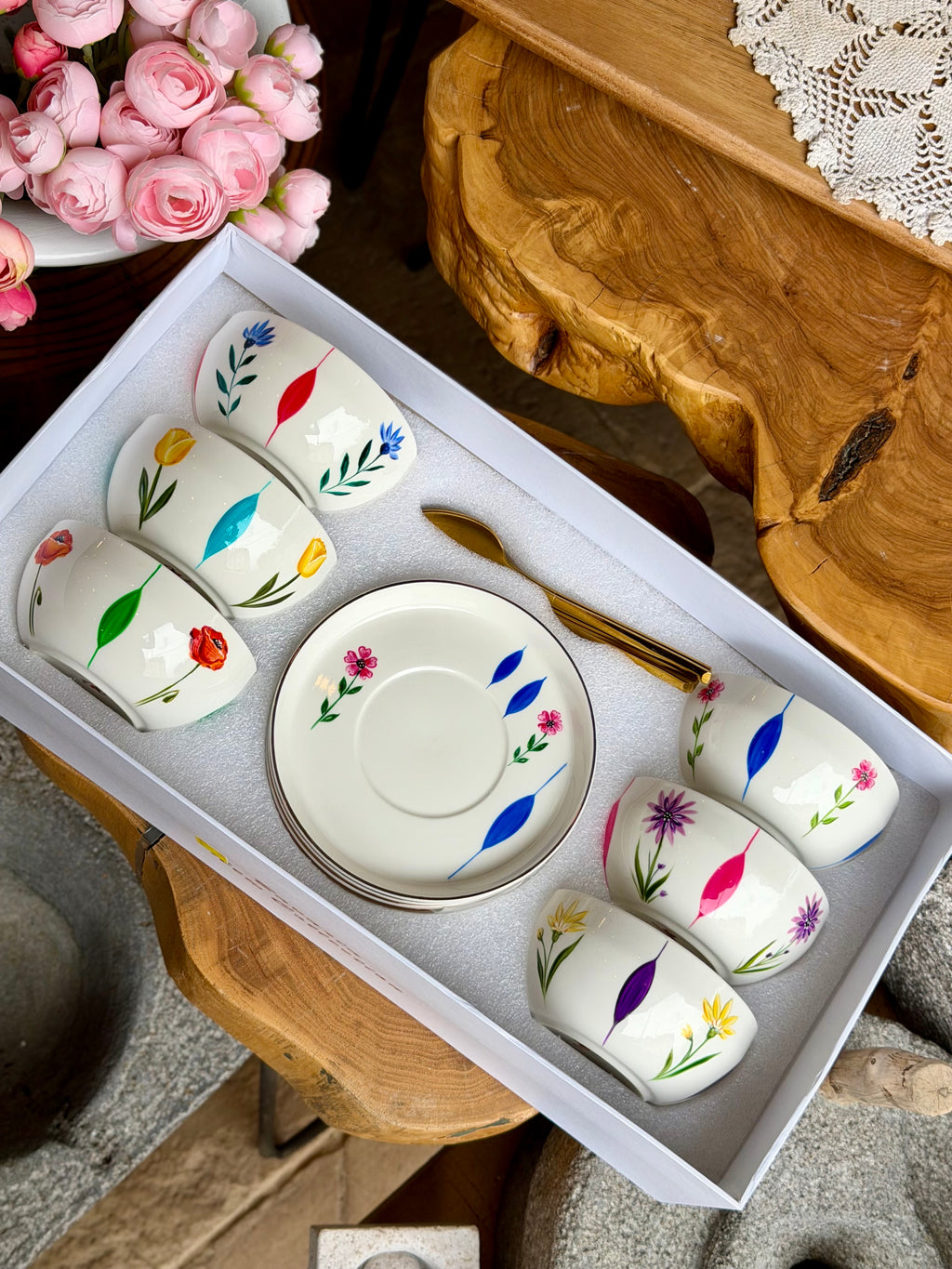 Floral Meghlé Bowl set 130$