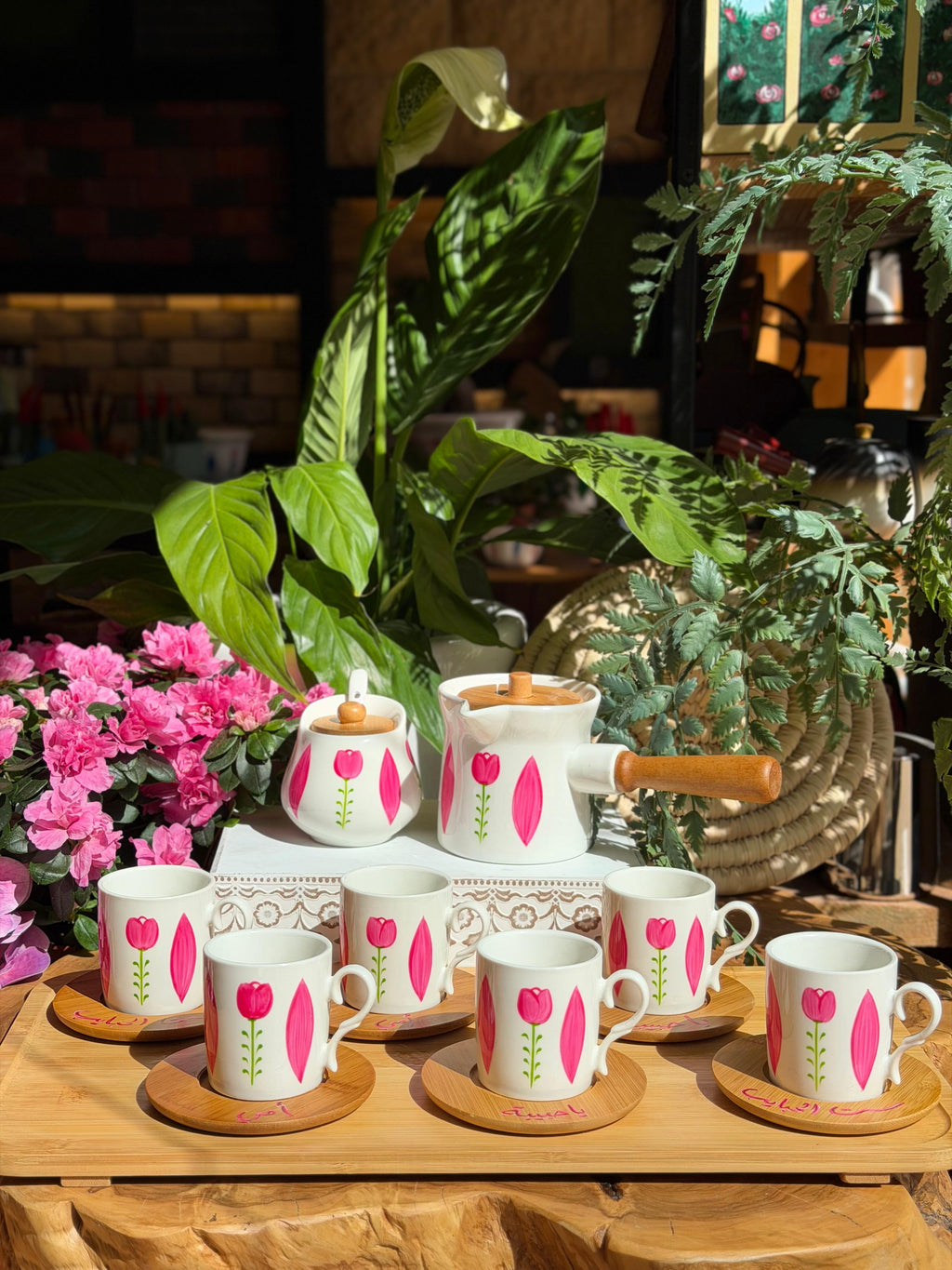 Sit El Habayeb, Wood set pink