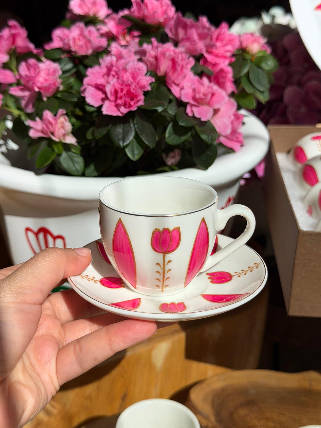 Sit El Habayeb, Ceramic set pink