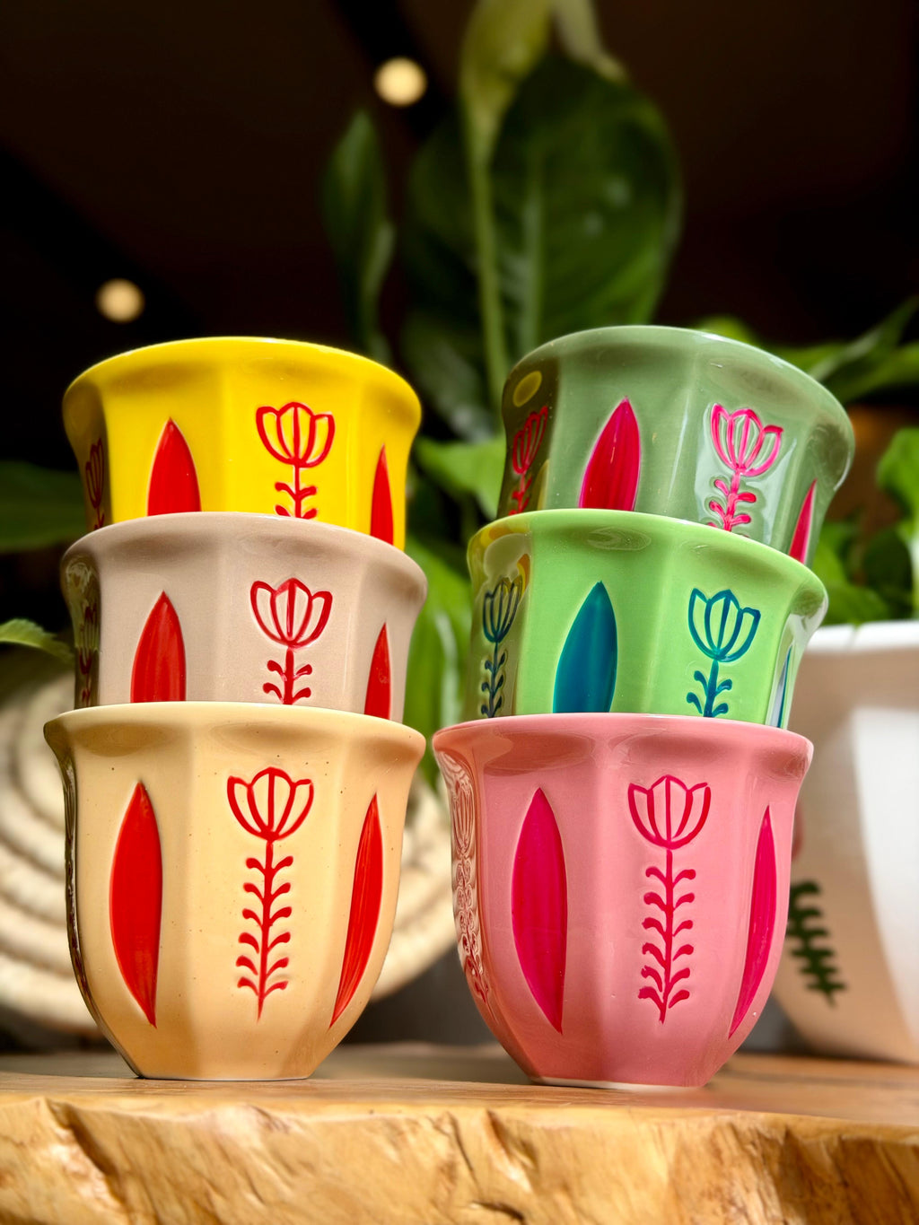 tulip shafe mug colored 200 ml